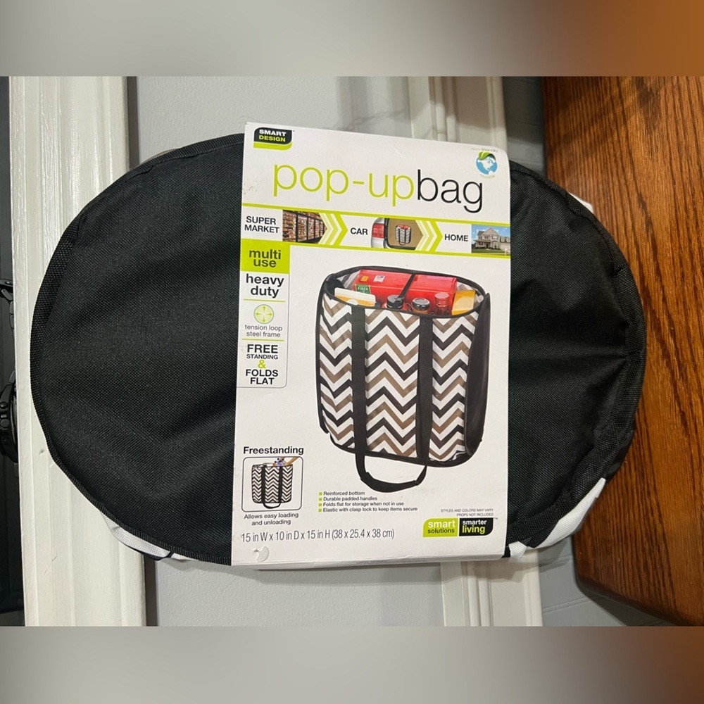NWT-Pop-Up Storage Bag